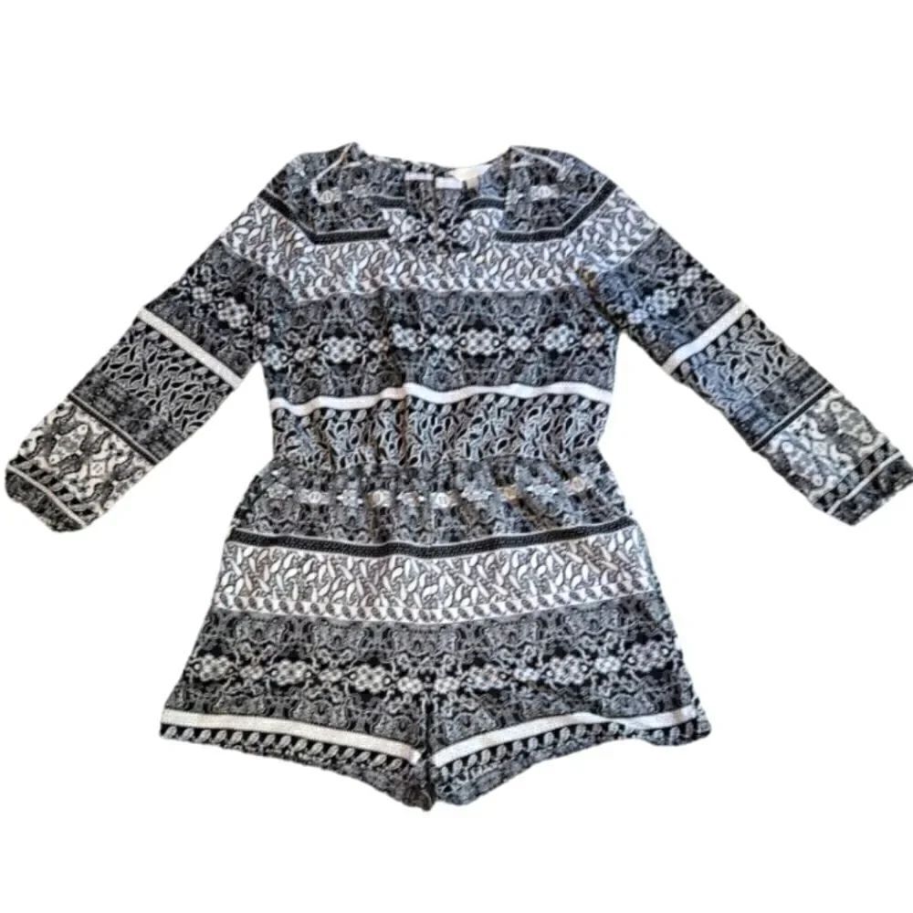 EC DEGREE MIXED PRINT SHORTS ROMPER W/POCKETS SZ. L
